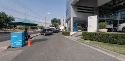 Agencia BMW en León, Guanajuato Agencia BMW en León, Guanajuato
