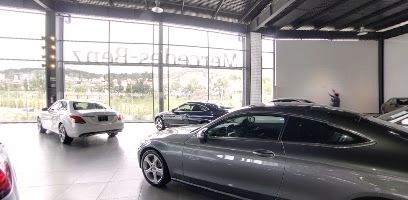 Mercedes-Benz Esmeralda