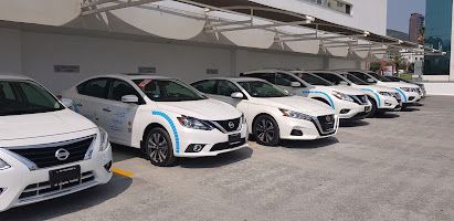 Nissan Toreo Fundadores