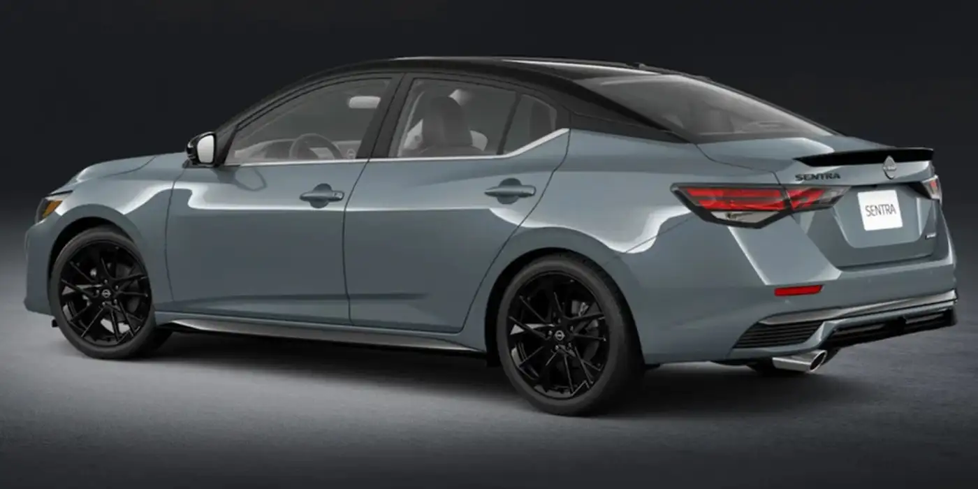 Solo 300 unidades del Nissan Sentra Midnight Edition 2025 llegan a México con diseño exclusivo, tecnología y estilo deportivo.