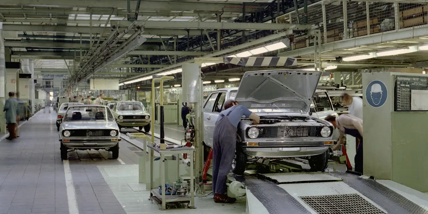 Imagen de la fabricación del primer modelo del Volkswagen Polo