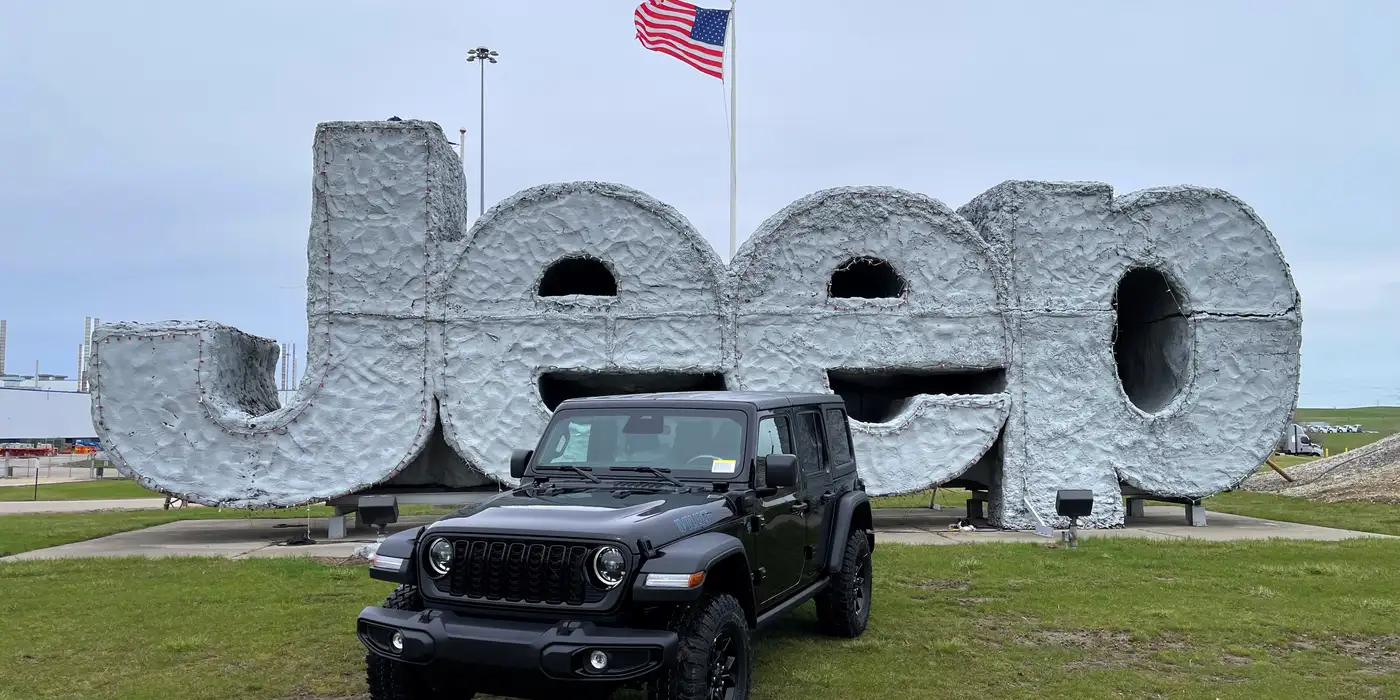 Jeep Wrangler 4xe celebra 250,000 unidades producidas