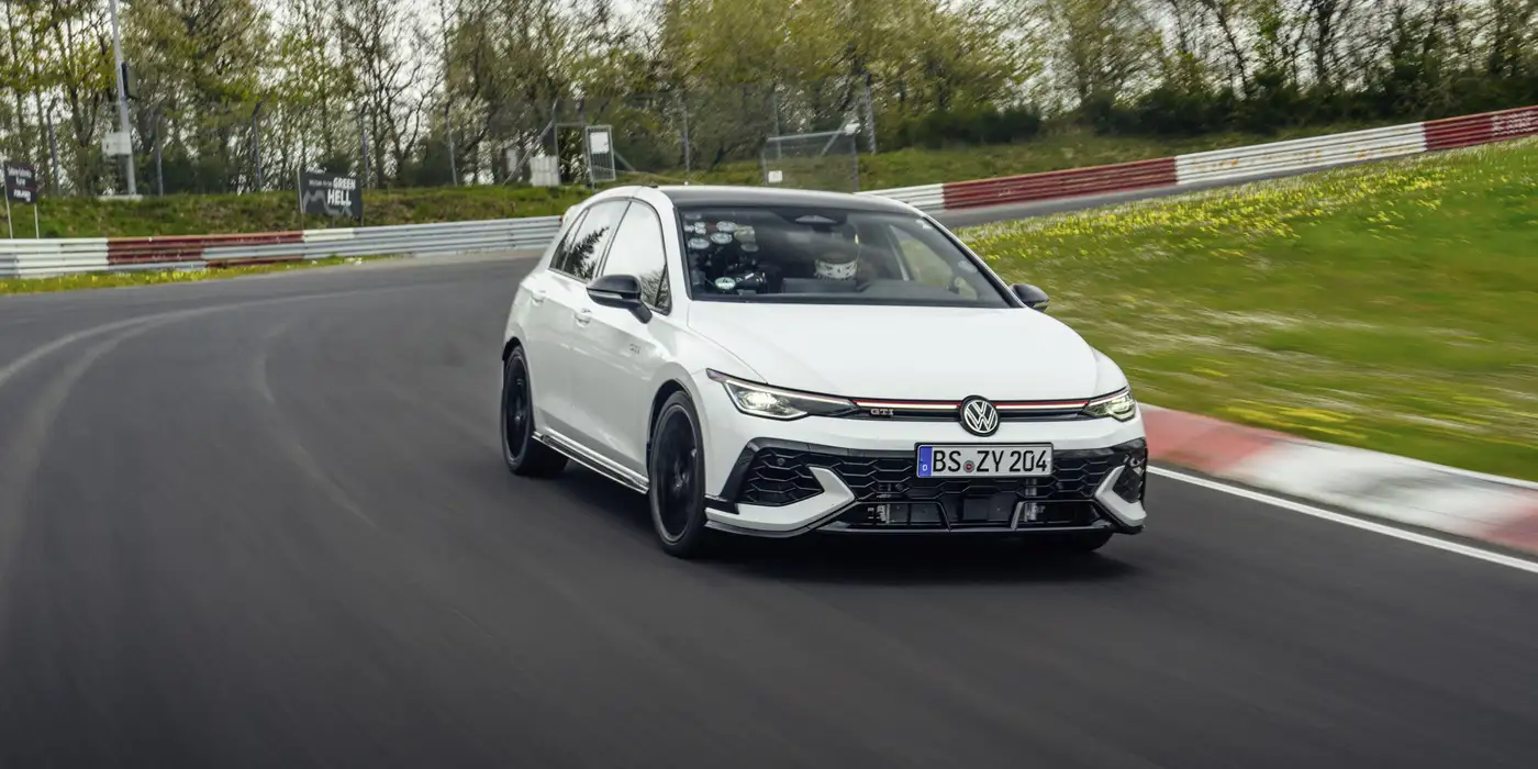 Volkswagen Golf GTI Edition 50