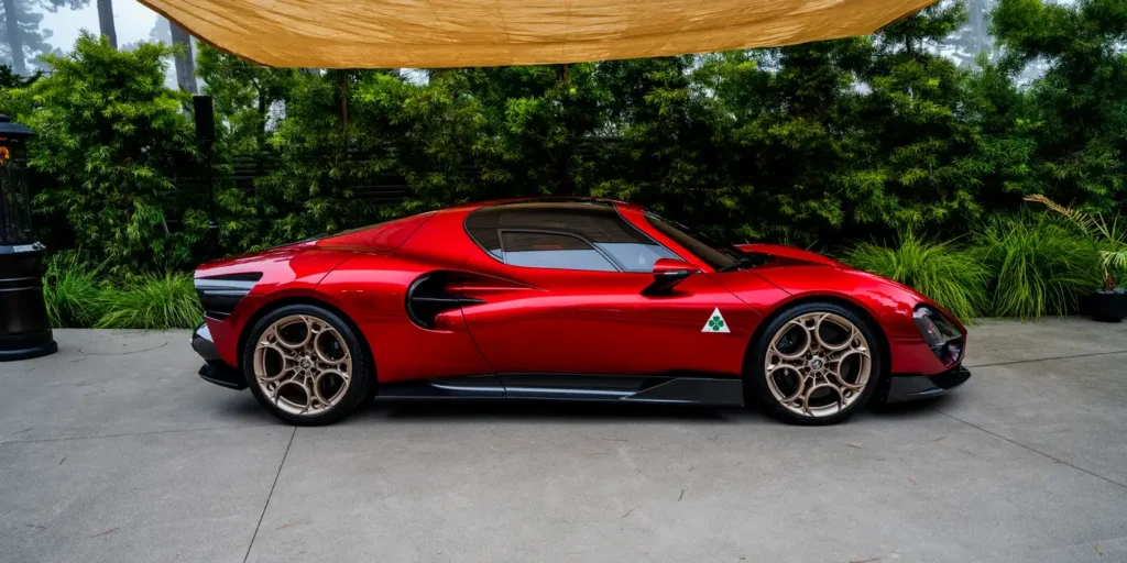 Alfa Romeo 33 Stradale