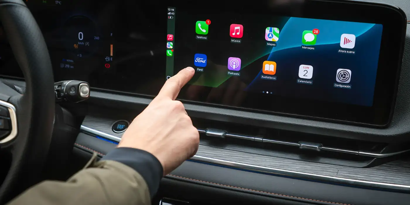 Pantalla táctil digital de 12” con compatibilidad inalámbrica para Apple CarPlay y Android Auto