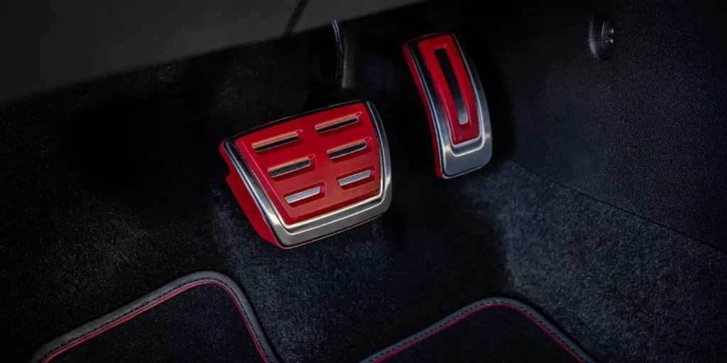 Interior Golf GTI 50 Aniversario