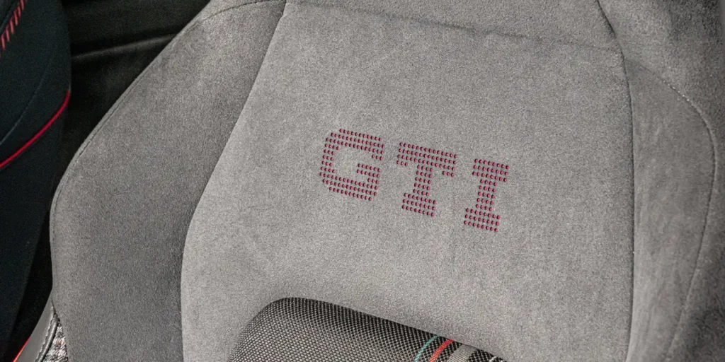 Interior Golf GTI 50 Aniversario