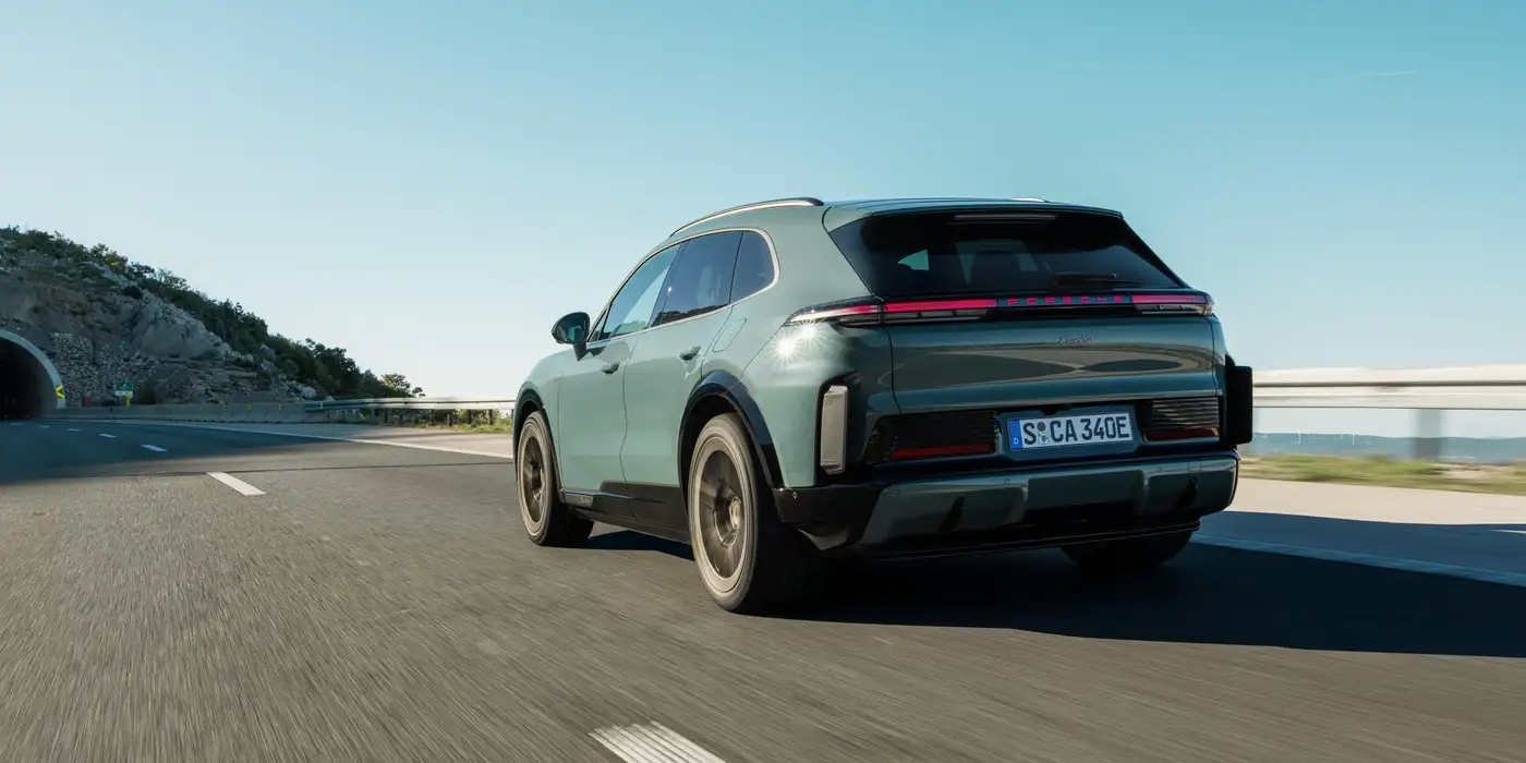 porsche-cayenne-2026