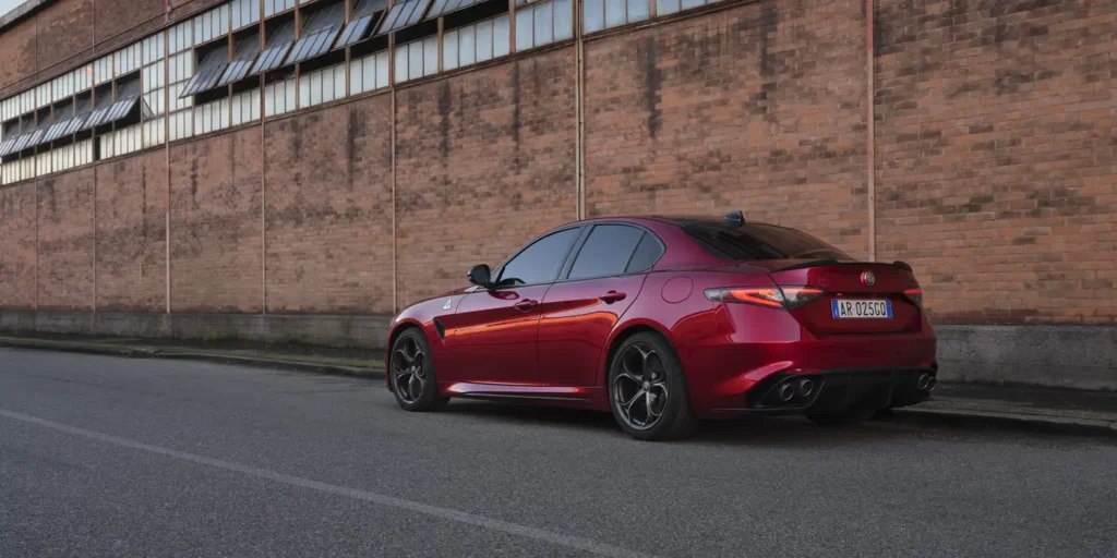 Nueva edición limitada Alfa Romeo Collezione Quadrifoglio Giulia & Stelvio