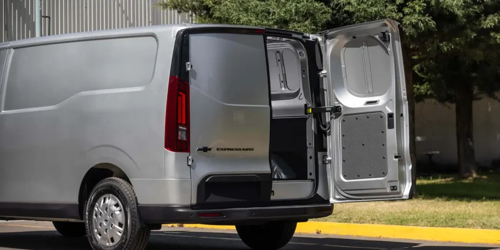 Chevrolet Express MAX EV