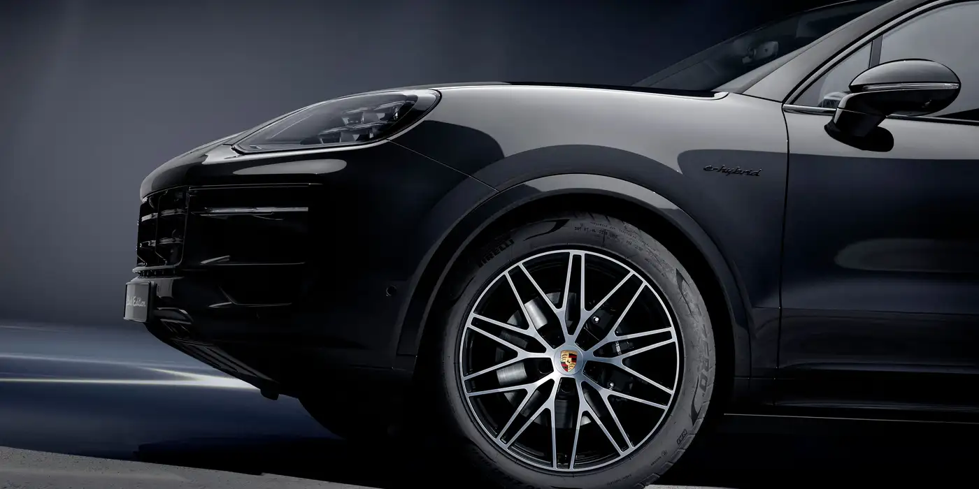 Porsche México amplía su oferta de producto con Taycan y Cayenne Black Edition