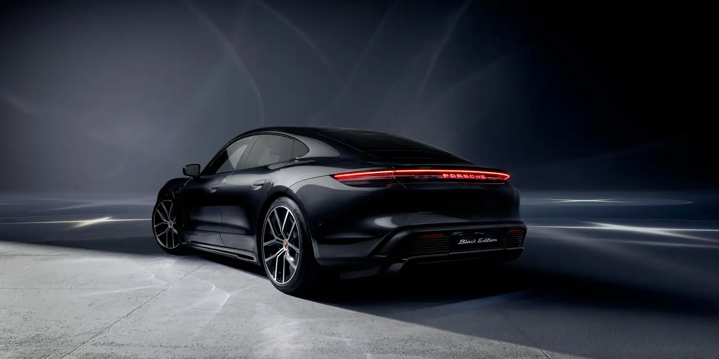 Taycan Black Edition