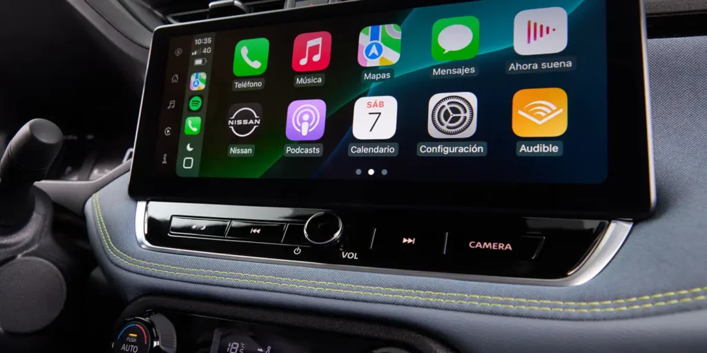 Nissan Versa 2026 multimedia