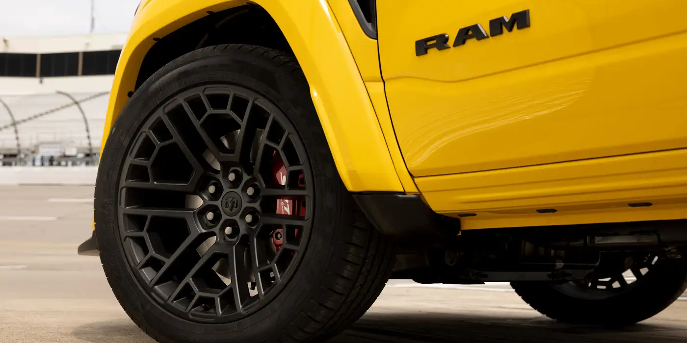 Rines Ram 1500 Rumble Bee