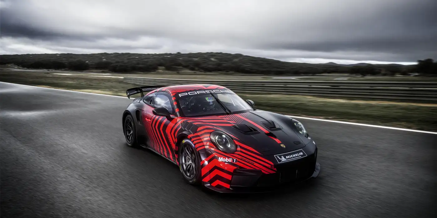 porsche 911 gt4 r coche competicion clientes pista circuito