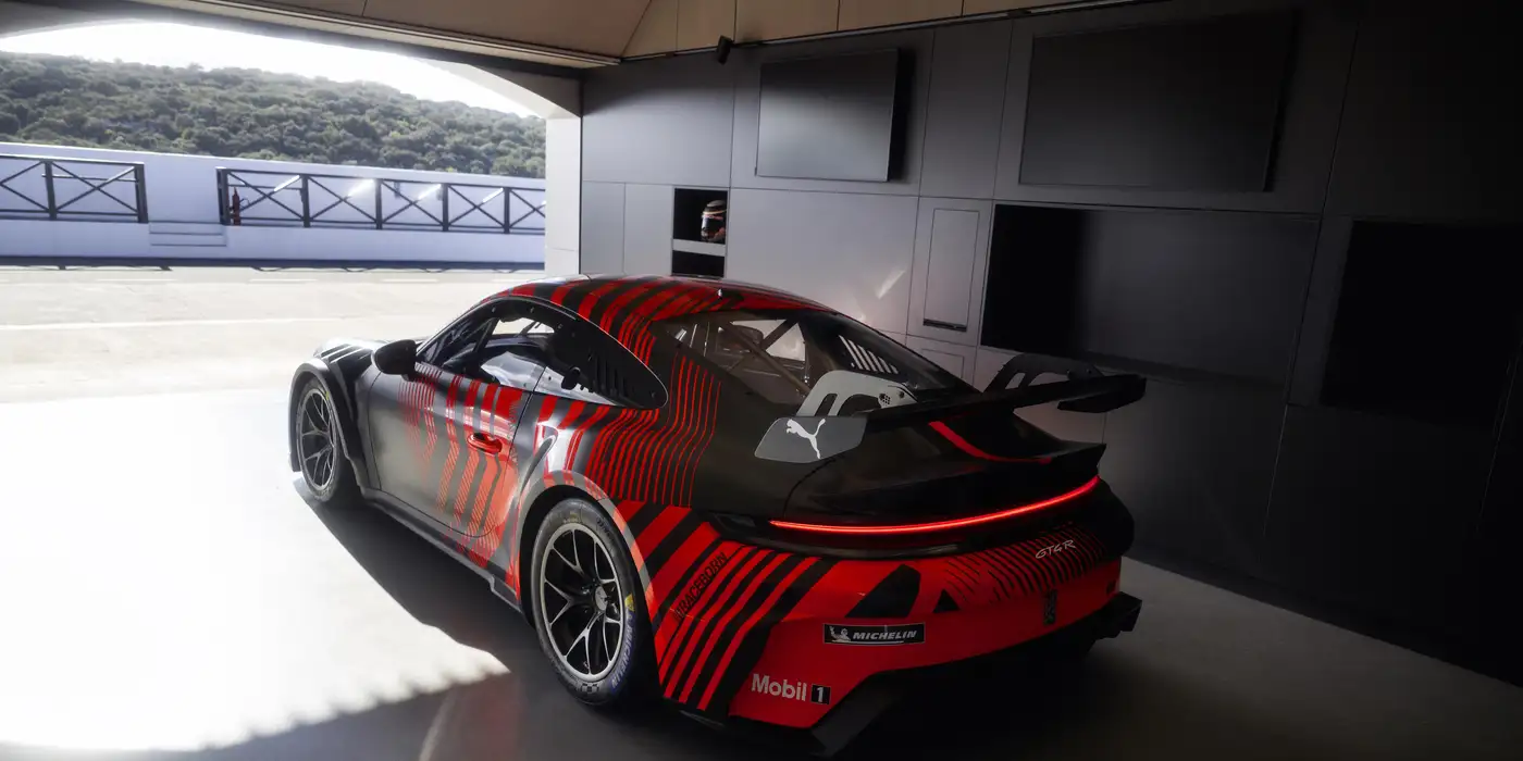porsche 911 gt4 r coche competicion clientes pista circuito