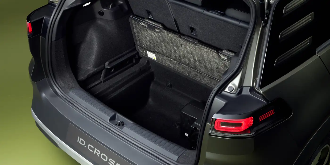 olkswagen id cross suv electrico diseño compacto nori green exterior