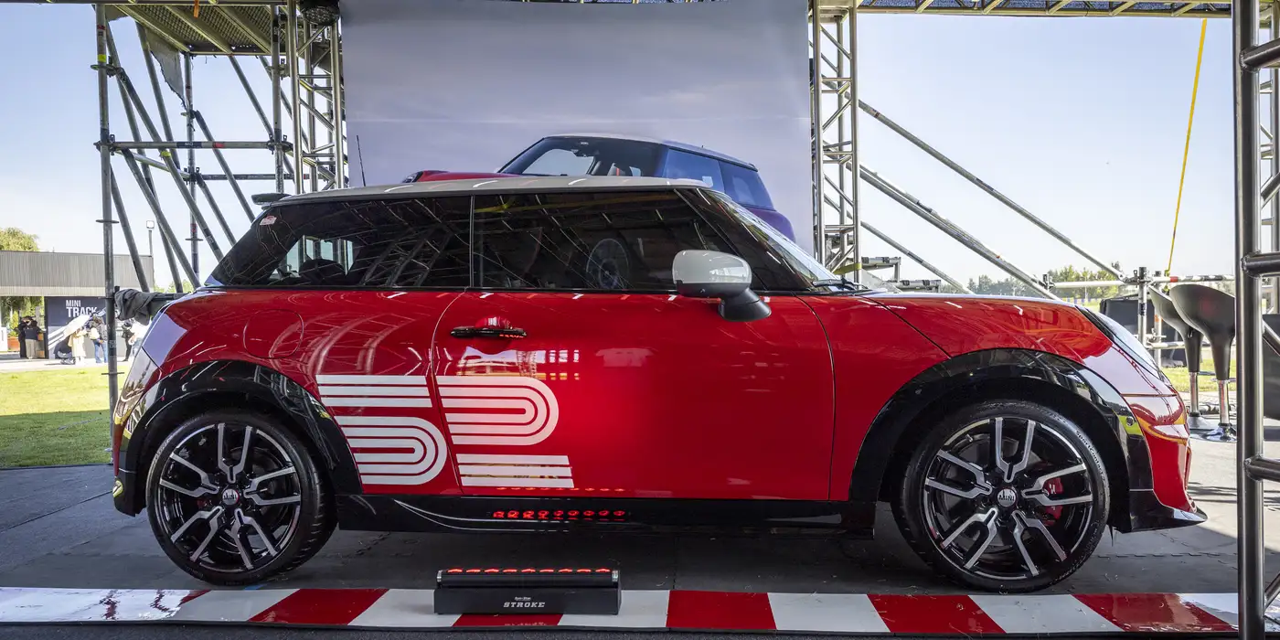 mini 1965 victory jcw gp inspired edition hatchbacks deportivos pista